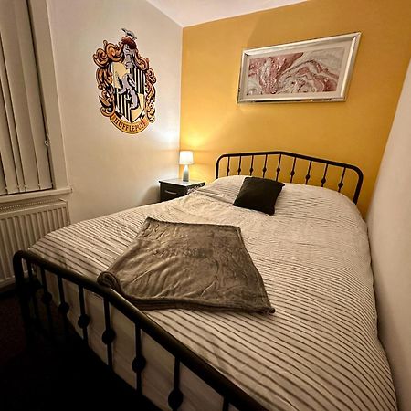 Wizards Corner Spacious 3 Bed Near Watford Junction Esterno foto